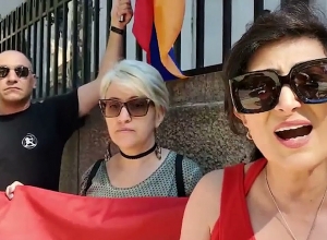 Мы никому не давали мандат на продажу родины: демонстрация Полюса в Нью-Йорке