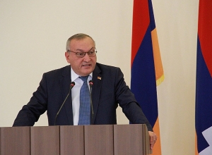 Մեր կյանքով  պետք է սրբագրենք հայկական 2 հանրապետությունների անկախության հռչակագրերը․ Արթուր Թովմասյան