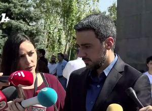 Այսօր բացառության մեջ ենք․ այս պայմաններում դժվարանում եմ շնորհավորել․ Արամ Վարդևանյան