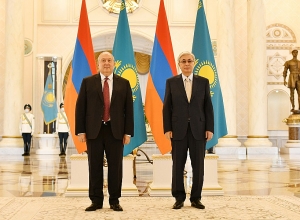 Президент Казахстана Касым-Жомарт Токаев поздравил Армена Саркисяна