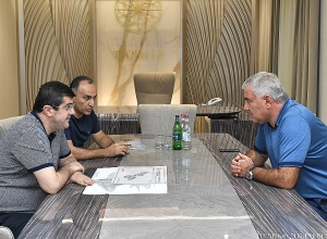 Սամվել Կարապետյանը Արցախի նախագահի հետ հանդիպմանը նշել է, որ մեծածավալ ծրագրեր է իրականացնելու Արցախում