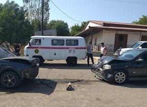 3 անչափահասների վթարի ենթարկած վարորդին գտել են ծառից կախված. ԱՀ ՆԳՆ