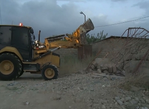 Աջափնյակ վարչական շրջանում Երևանի քաղաքապետի որոշմամբ ապօրինի կառույցներ են ապամոնտաժվել