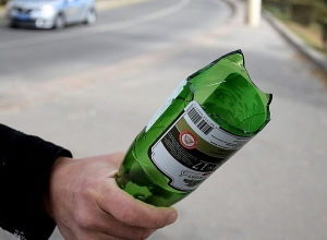 Շշերով հարվածներ, դանակահարություն՝ շան հաչոցից հետո