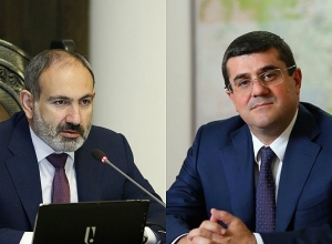 Никол Пашинян провёл телефонный разговор с президентом Арцаха Араиком Арутюняном