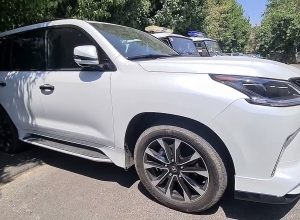 Выстрелил в машину Opel за то, что не уступил дорогу: полиция Нор-Норка раскрыла преступление