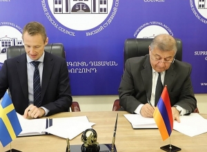 Գագիկ Ջհանգիրյանը և Ստոկհոլմի Վերաքննիչ դատարանի դատավոր Յոնաս Հոգստրոմը ստորագրել են հուշագիր