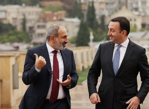 Ղարիբաշվիլին մեկնում է Բաքու, այնուհետև՝ Երևան