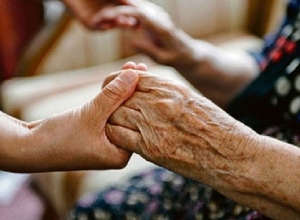 Համավարակի սկզբից ի վեր ՀՀ-ում  20 000 միայնակ տարեց աջակցություն է ստացել  Կարմիր խաչի կողմից