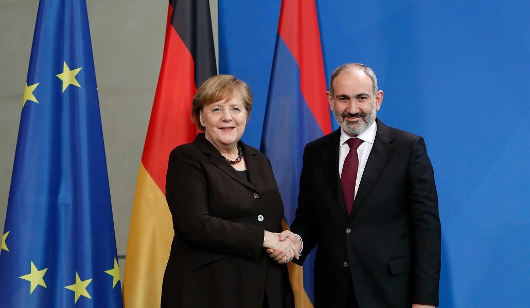 Nikol-Pashinyan-Angela-Merkel-10
