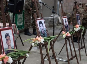 Այսօր Վանաձոր համայնքում ի հիշատակ նահատակված զինվորների խաչքար է օծվել