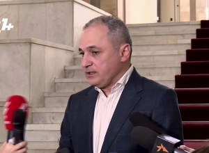 Брифинг Ваге Акопяна: ПРЯМОЙ ЭФИР