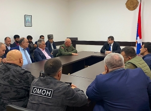 Արցախի նախագահը հանդիպել է  «Փառապանծ մարտիկներ», «Արամո», Բերձորի պաշտպանության հատուկ և եզդիական ջոկատների ներկայացուցիչներին