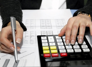 Բացահայտել են աշխատողի չձևակերպման ու ՀԴՄ-ի կիրառման կանոնների խախտման դեպքեր