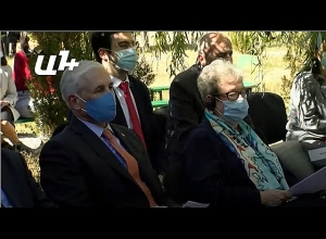 Որեւէ մեկը չի մտածել, որ Անդրեա Վիկտորինը դեսպան կդառնա. ԵՄ դեսպանն ու ՄԱԿ համակարգողը Նախիջեւանին սահմանակից Խաչիկ գյուղում  էին