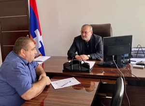 Արթուր Թովմասյանն այցելել է ՀՀ-ում Արցախի Հանրապետության կառավարության օպերատիվ շտաբ