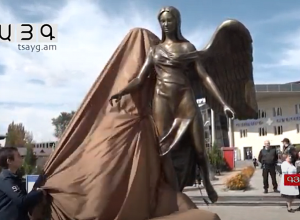 Մարտին Կակոսյանի «Պահապան հրեշտակը» հասավ Գյումրի