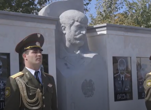 Ջանֆիդայում բացվեց Ռուստամ Գասպարյանի կիսանդրին