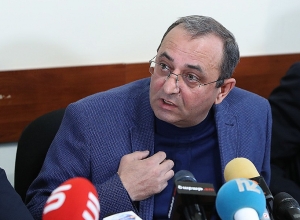 Выйдут ли Роберт Кочарян и Серж Саркисян на уличную борьбу? Вопрос к оппозиции