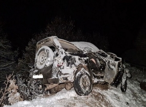 «UAZ Patriot» մակնիշի ավտոմեքենան դուրս է եկել ավտոճանապարհի երթևեկելի գոտուց և գլորվել ձորը