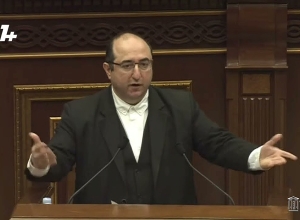 ГД выдвинул Артака Манукяна кандидатом в члены Совета ЦБ