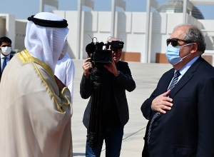 Ինչպես են դիմավորում Արմեն Սարգսյանին Աբու Դաբիում