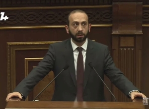 Азербайджан убрал манекены и шлемы из пресловутого парка трофеев: Мирзоян