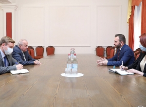 Айк Конджорян встретился с послом России в Армении