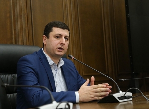 Брифинг фракции «Честь имею»