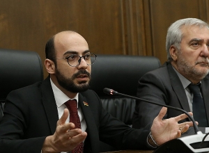 Эти карты есть не только в Генштабе РФ, они есть и в Армении: Кочарян