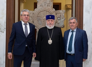 Ամենայն Հայոց Կաթողիկոսն ընդունել է Ռուսաստանի գիտություննների ակադեմիայի նախագահ Ալեքսանդր Սերգեևին