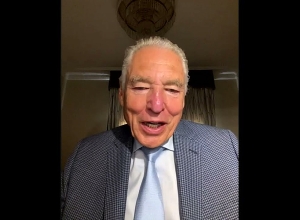 Беседа Армена Саркисяна с Почетным президентом Nestle Петером Брабеком Летмате