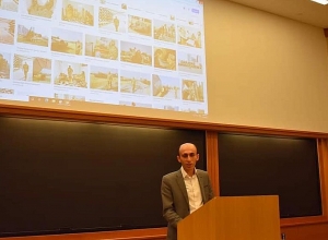 Արտակ Բեգլարյանը դասախոսությամբ է հանդես եկել Ֆլեթչերի դպրոցում և Հարվարդի համալսարանում