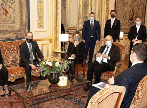 Արարատ Միրզոյանը հանդիպում է ունեցել Ֆրանսիայի ԱԳ նախարար Ժան-Իվ Լը Դրիանի հետ