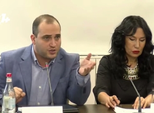 Обещаю, что будет смена власти, и Ашот Агаронян ответит: Самсонян