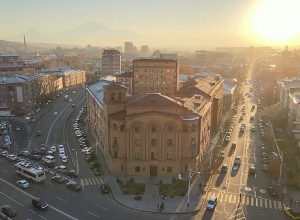 Полицейские вернули на родину несовершеннолетних  девочек