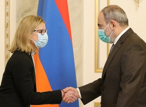 Премьер-министр обсудил с вице-президентом ВБ приоритеты партнерства