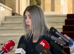 Нападение также связано с тем, что вчера сменился министр обороны: Элинар Варданян