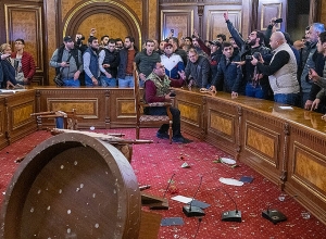 Ավարտվել է ևս 3 անձանց մասով 2020 թ․ նոյեմբերի 10-ին զանգվածային անկարգությունների գործով նախաքննությունը