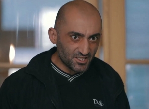 Անչափահասներին մուրացկանության մղելը հանցագործություն է