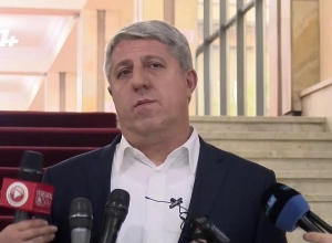 Брифинг Вардана Восканяна: ПРЯМОЙ ЭФИР