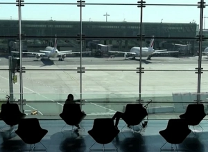 COVID-19-ի նոր տարատեսակը ստիպում է, որ Եվրոպան դադարեցնի օդային թռիչքները