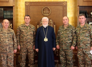 Արամ Ա. Վեհափառը ընդունել է ՀՀ խաղաղապահ բրիգադի 4 զինվորականների