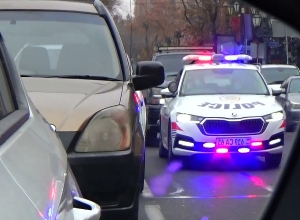 Պարեկները կաշառք տալու կասկածանքով մի տղամարդու են բերման ենթարկել