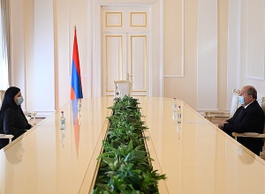 Արմեն Սարգսյանը հանդիպել է Վանո Սիրադեղյանի դստեր հետ