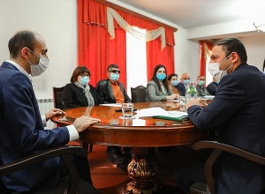 Արցախի պետնախարարը հանդիպել է հաշմանդամների հարցերով զբաղվող ՀԿ-ների ներկայացուցիչների հետ