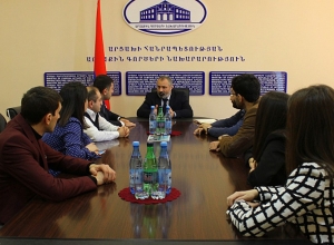 ԱՀ ԱԳ նախարարն ընդունել է ՀՀ «Ժողովրդավարական համախմբում» կուսակցության ներկայացուցիչներին