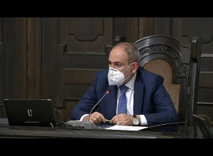 Нельзя: после этого заявления они точно взяли лопаты, идут: Созовите внеочередное заседание в НС