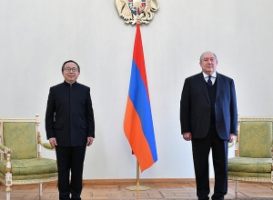 Армен Саркисян встретился с послом Китая в Армении Фань Юном