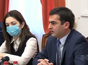 Акоп Аршакян принял посла Индии в Армении